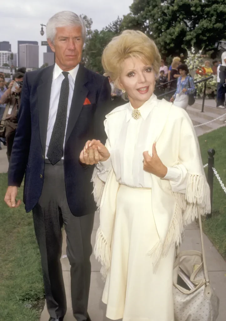 This Hollywood Icon Proved That True Love Exists by Caring for Her Husband of 46 Years After His Stroke – A Love Story That Inspires